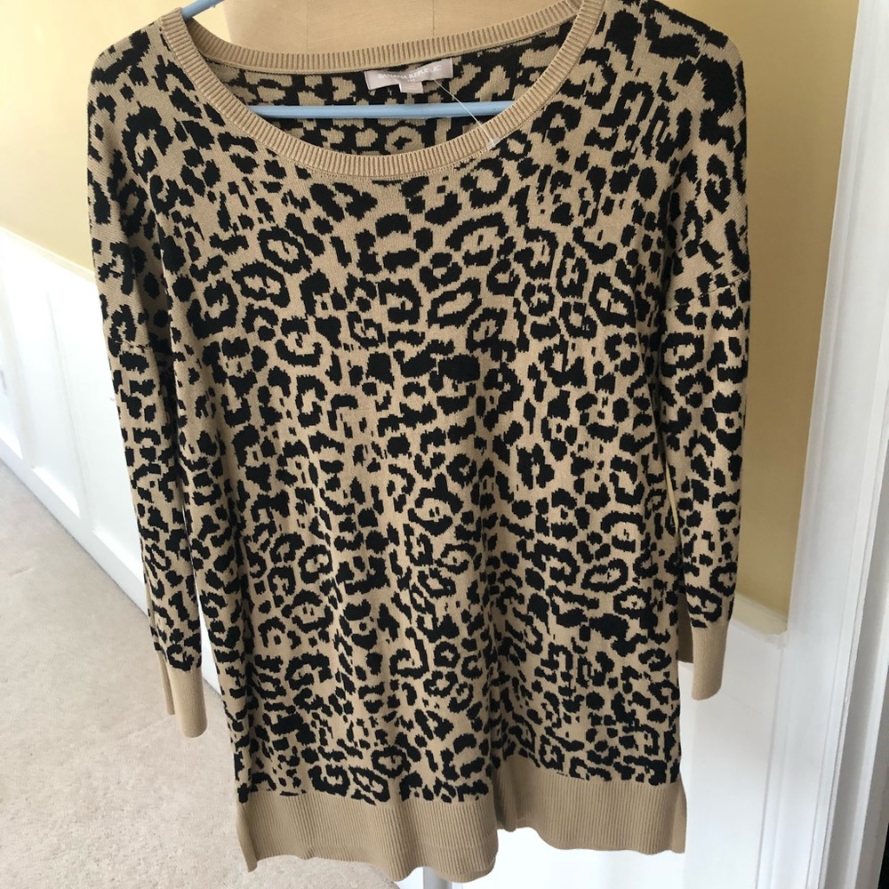 Banana republic leopard sweater